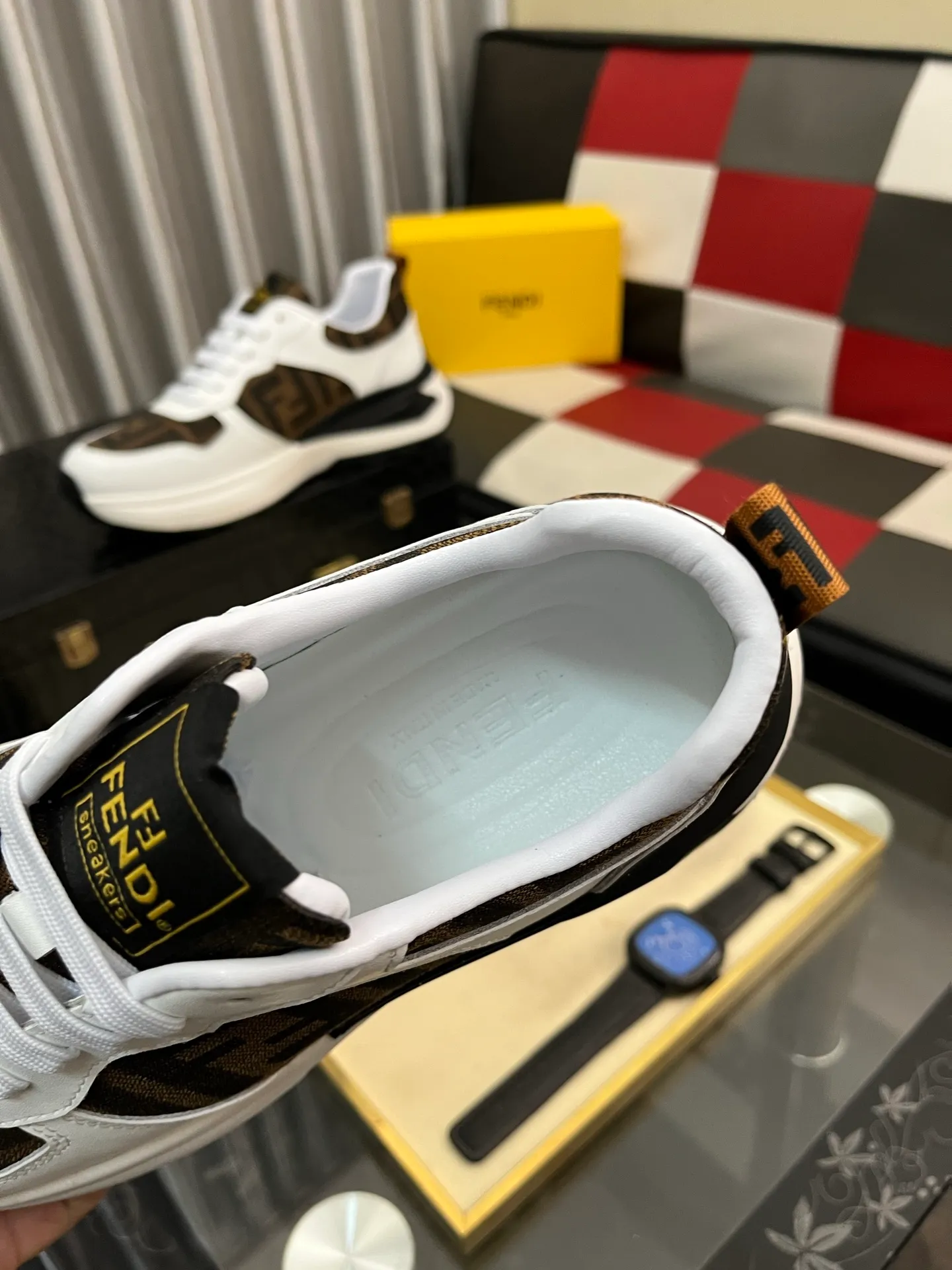 Men's shoes 💰438⌚️⌚️ 【FENDI】Original quality. ~ Unique modern style sneakers. 🏃A must-have casual shoe for trendy men😍😍 Original brand imported from Italy, imported original leather, sheep lining (refuses to discolor and grind feet) Sole: Original sole provided by the original factory, French lazy style design ⚠️Fit to the feet, original quality, super comfortable original sole. Code number: 38-442️⃣Colors available
